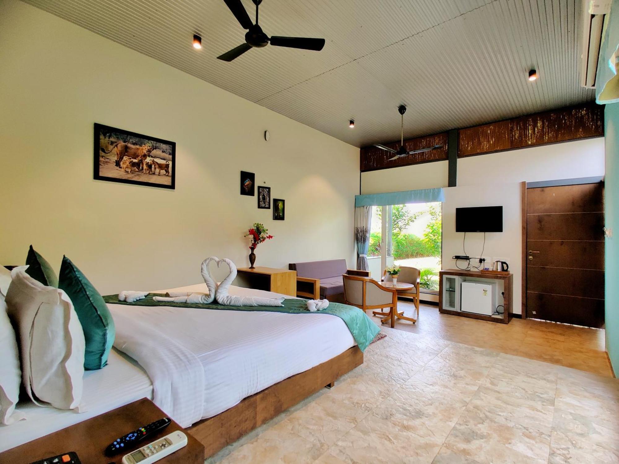 Lion Signature Family Resort Sasan Gir Dış mekan fotoğraf
