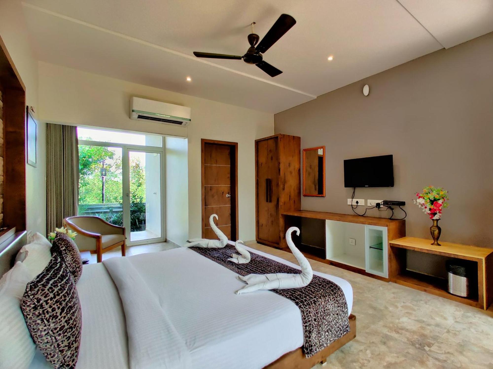 Lion Signature Family Resort Sasan Gir Dış mekan fotoğraf